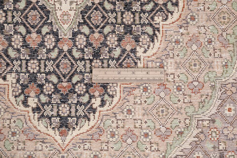Pak-Persian Black Hand Knotted 40 X 65 Area Rug 700-145770 Image 6