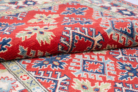 Kazak Red Hand Knotted 40 X 64 Area Rug 700-145783 Image 5