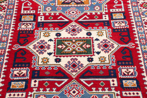 Kazak Red Hand Knotted 40 X 510 Area Rug 700-145785 Image 3