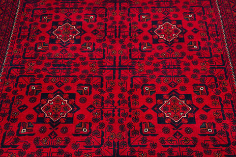 Khan Mohammadi Red Hand Knotted 57 X 80 Area Rug 700-145792 Image 3