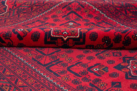 Khan Mohammadi Red Hand Knotted 57 X 80 Area Rug 700-145792 Image 5