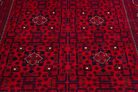 Khan Mohammadi Red Hand Knotted 57 X 77 Area Rug 700-145793 Image 3