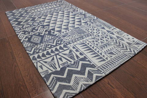 Modern-Contemporary Multicolor Flat Woven 23 X 40 Area Rug 902-145907 Image 1