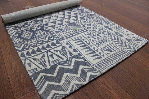 Modern-Contemporary Multicolor Flat Woven 23 X 40 Area Rug 902-145907 Image 2