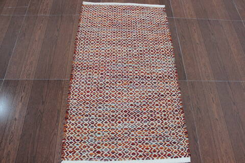 Geometric Multicolor Flat Woven 23 X 40 Area Rug 902-145913 Image 3