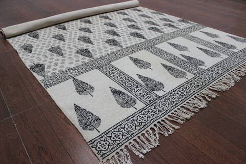 Geometric Multicolor Flat Woven 40 X 60 Area Rug 902-145929 Image 1