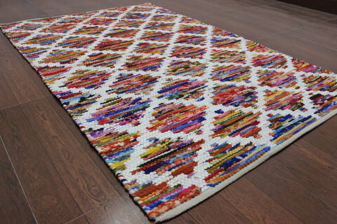 Geometric Multicolor Flat Woven 40 X 60 Area Rug 902-145932 Image 1