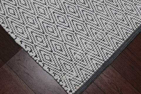 Geometric Multicolor Flat Woven 46 X 66  Area Rug 902-145944 Image 1