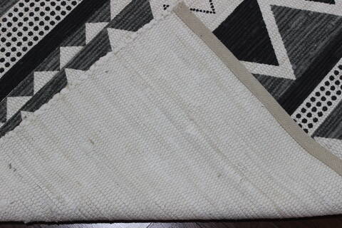 Geometric Multicolor Flat Woven 46 X 66 Area Rug 902-145948 Image 1