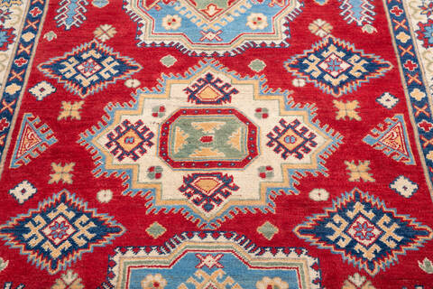 Kazak Red Hand Knotted 50 X 70 Area Rug 700-146000 Image 3