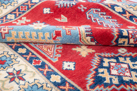 Kazak Red Hand Knotted 50 X 70 Area Rug 700-146000 Image 5