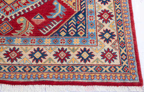 Kazak Red Hand Knotted 49 X 70 Area Rug 700-146005 Image 4