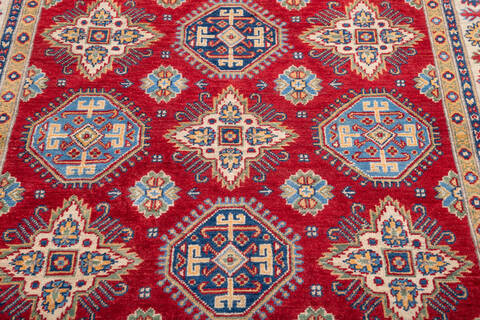 Kazak Red Hand Knotted 50 X 69 Area Rug 700-146006 Image 3