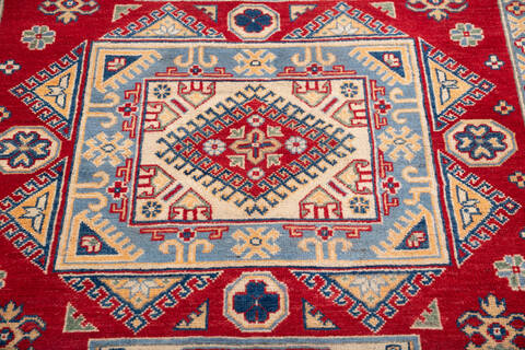 Kazak Red Hand Knotted 50 X 70 Area Rug 700-146008 Image 3