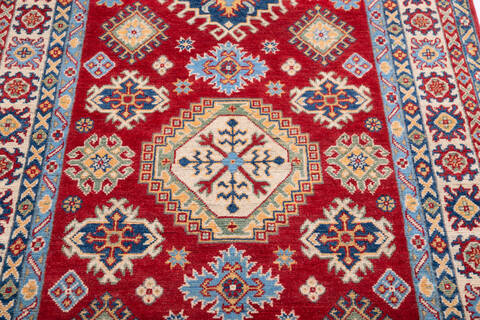 Kazak Red Hand Knotted 40 X 64 Area Rug 700-146014 Image 3