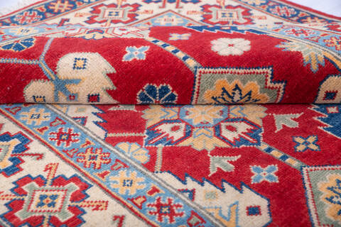Kazak Red Hand Knotted 40 X 511 Area Rug 700-146015 Image 5