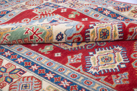 Kazak Red Hand Knotted 50 X 69 Area Rug 700-146017 Image 5
