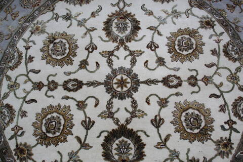 Jaipur White Round Hand Knotted 60 X 60 Area Rug 905-146028 Image 3