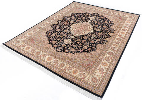 Pak-Persian Black Hand Knotted 80 X 101 Area Rug 700-146081 Image 2