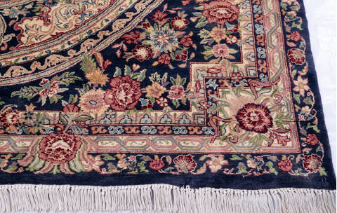 Pak-Persian Black Hand Knotted 60 X 93 Area Rug 700-146084 Image 4