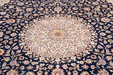Pak-Persian Blue Hand Knotted 91 X 120 Area Rug 700-146110 Image 3