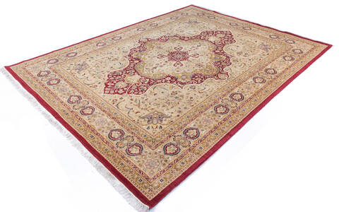 Pak-Persian Red Hand Knotted 90 X 121 Area Rug 700-146114 Image 2