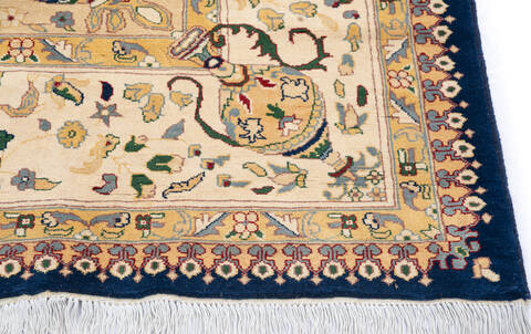 Pak-Persian Blue Hand Knotted 99 X 130 Area Rug 700-146116 Image 4