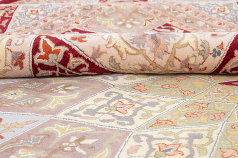 Pak-Persian Red Hand Knotted 101 X 141 Area Rug 700-146119 Image 6