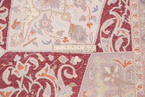 Pak-Persian Red Hand Knotted 101 X 141 Area Rug 700-146119 Image 7