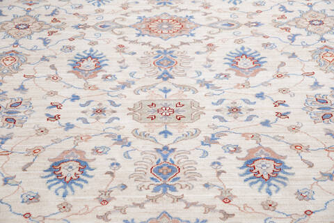 Chobi White Hand Knotted 85 X 1210 Area Rug 700-146138 Image 3