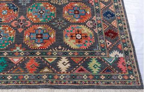 Chobi Grey Hand Knotted 66 X 910 Area Rug 700-146143 Image 4