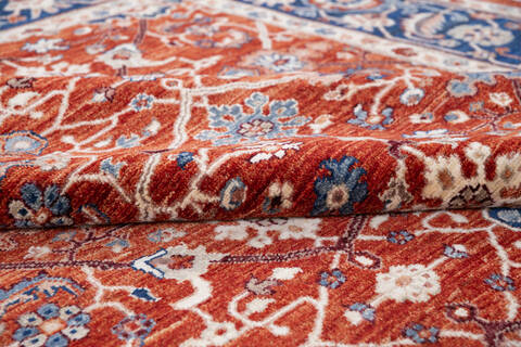 Chobi Red Hand Knotted 92 X 120 Area Rug 700-146149 Image 5