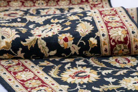 Pak-Persian Black Runner Hand Knotted 26 X 124 Area Rug 700-146174 Image 5