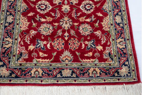 Pak-Persian Red Runner Hand Knotted 26 X 106 Area Rug 700-146181 Image 4