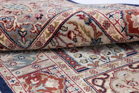 Pak-Persian Blue Hand Knotted 21 X 40 Area Rug 700-146193 Image 5