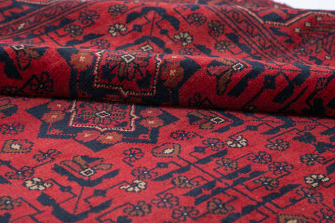 Khan Mohammadi Red Hand Knotted 51 X 66 Area Rug 700-146206 Image 5