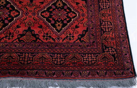 Khan Mohammadi Red Hand Knotted 41 X 58 Area Rug 700-146209 Image 4