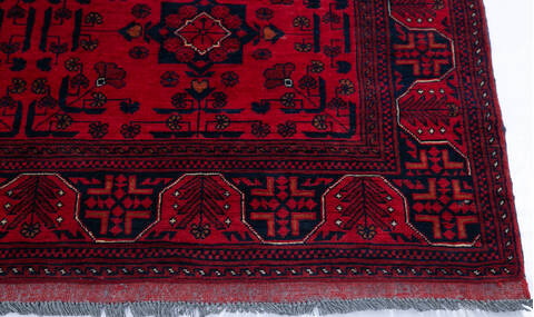 Khan Mohammadi Red Hand Knotted 411 X 65 Area Rug 700-146210 Image 2