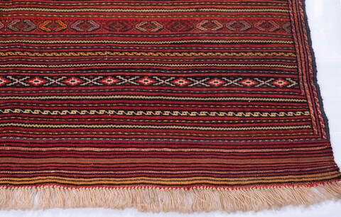 Kilim Red Hand Knotted 46 X 63 Area Rug 700-146229 Image 4