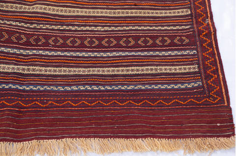 Kilim Red Hand Knotted 46 X 60 Area Rug 700-146234 Image 4