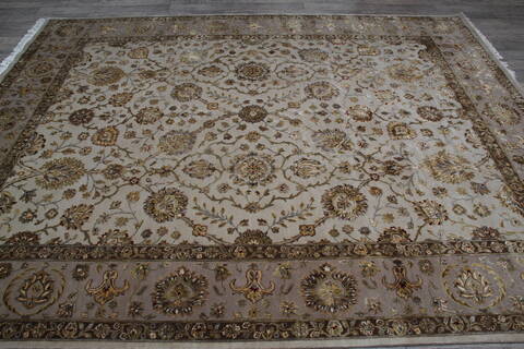 Jaipur White Hand Knotted 81 X 102  Area Rug 905-146319 Image 4