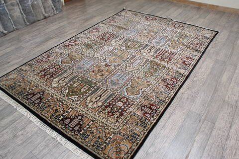 Bakhtiar Black Hand Knotted 510 X 810 Area Rug 905-146323 Image 3