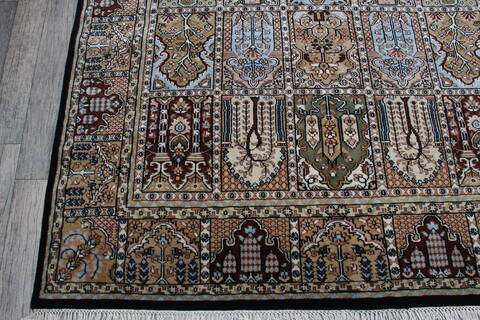Bakhtiar Black Hand Knotted 510 X 810 Area Rug 905-146323 Image 5