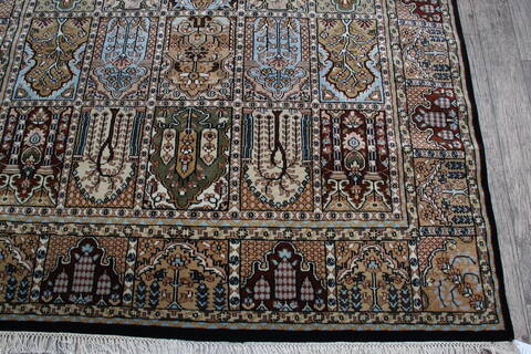 Bakhtiar Black Hand Knotted 510 X 810 Area Rug 905-146323 Image 6
