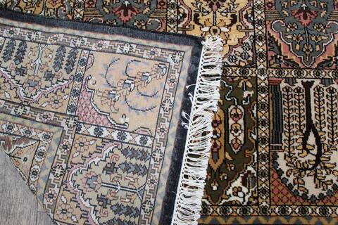 Hamedan Black Hand Knotted 62 X 92 Area Rug 905-146324 Image 11