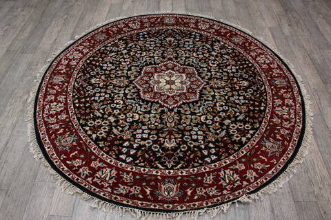 Kashan Black Round Hand Knotted 60 X 60 Area Rug 905-146326 Image 4