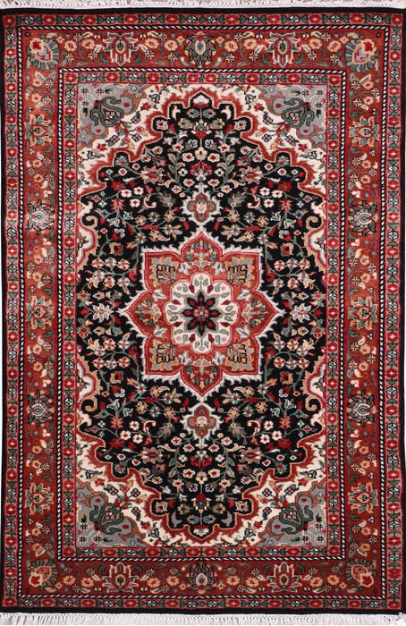 Kashan Black Hand Knotted 40 X 60 Area Rug 905-146327 Image 0