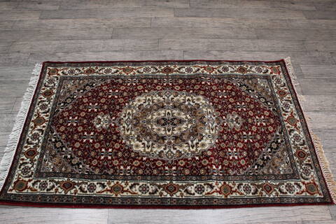 Mahi Red Hand Knotted 31 X 52 Area Rug 905-146334 Image 3