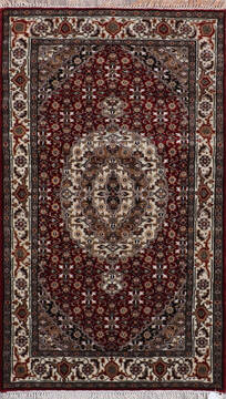 Indian Mahi Red Rectangle 3x5 ft Wool Carpet 146334