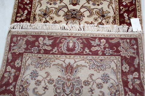 Jaipur White Hand Knotted 30 X 55 Area Rug 905-146339 Image 6